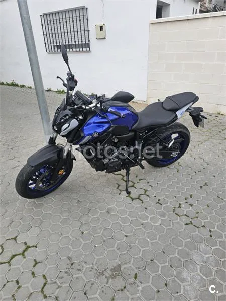 Yamaha MT-07 – Vista 2