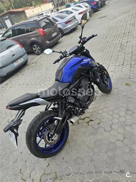 Yamaha MT-07 – Vista 4