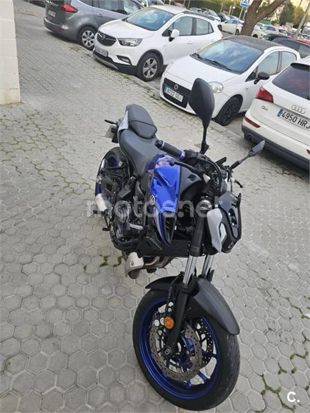 Yamaha MT-07 – Vista 5