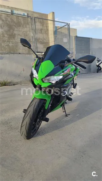 Kawasaki Ninja 650 – Vista 7