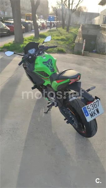 Kawasaki Ninja 650 – Vista 9