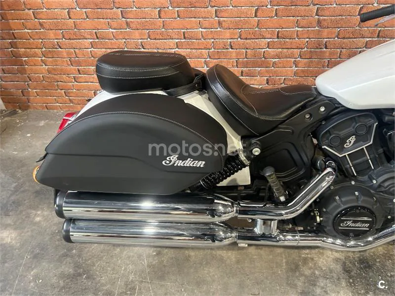 Indian Scout – Vista 5