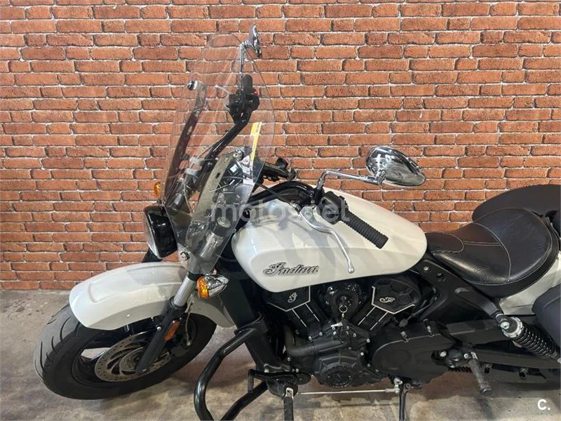 Indian Scout – Vista 10