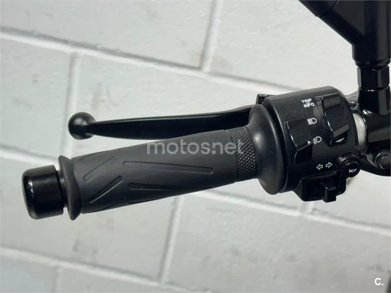 Yamaha MT-07 – Vista 5