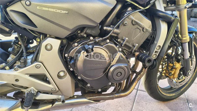 Honda CB 600 F – Vista 15