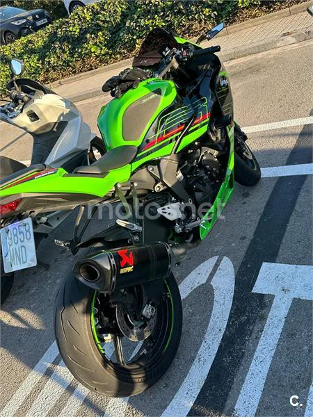 Kawasaki ZX-6R – Vista 4
