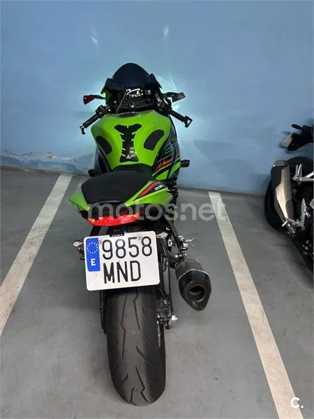 Kawasaki ZX-6R – Vista 9