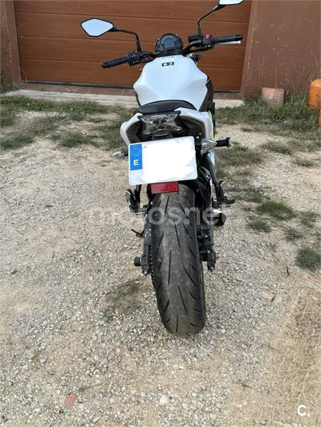 Kawasaki Z650 – Vista 3