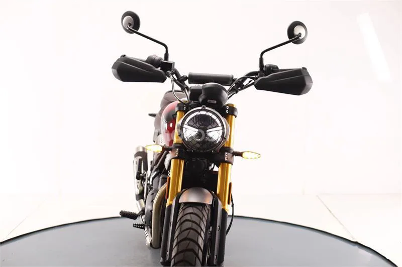 Triumph Scrambler 400 X – Vista 6