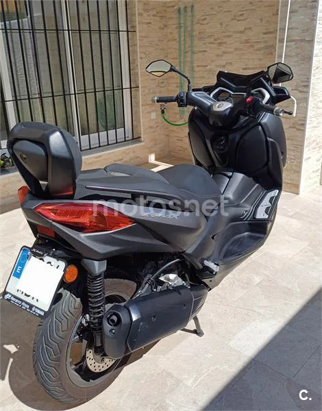 Yamaha XMAX 300 – Vista 4