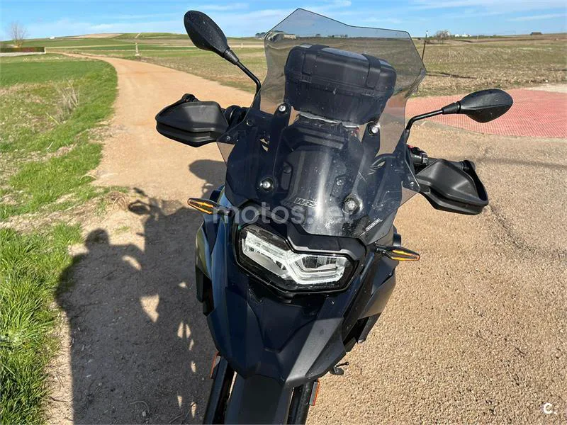 BMW F 750 – Vista 12