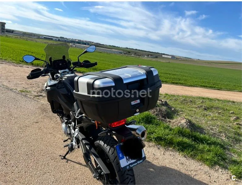 BMW F 750 – Vista 4