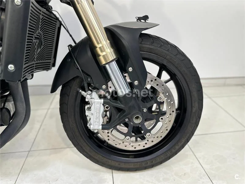 Benelli Leoncino 800 – Vista 11