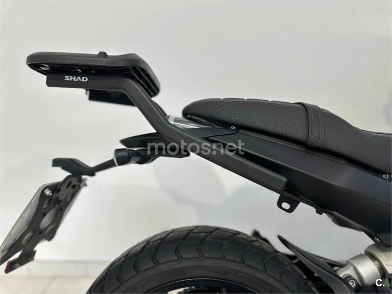 Benelli Leoncino 800 – Vista 7