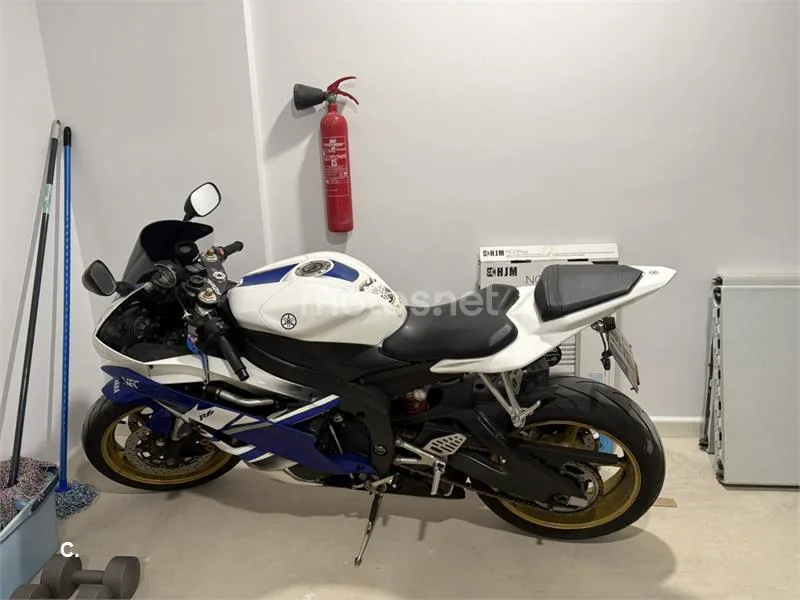 Yamaha R6 – Vista 2