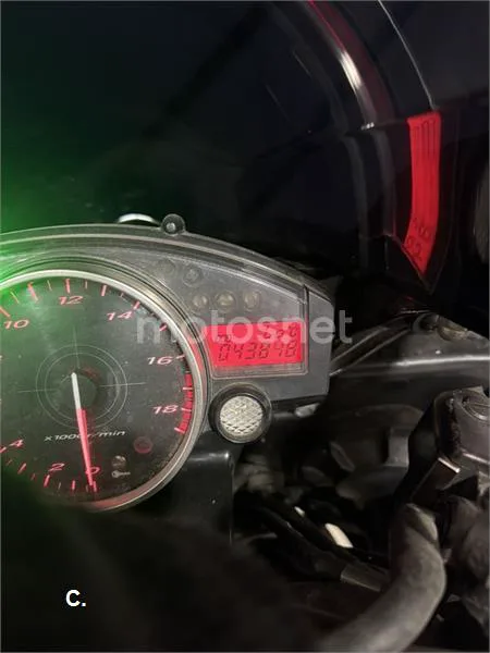 Yamaha R6 – Vista 3