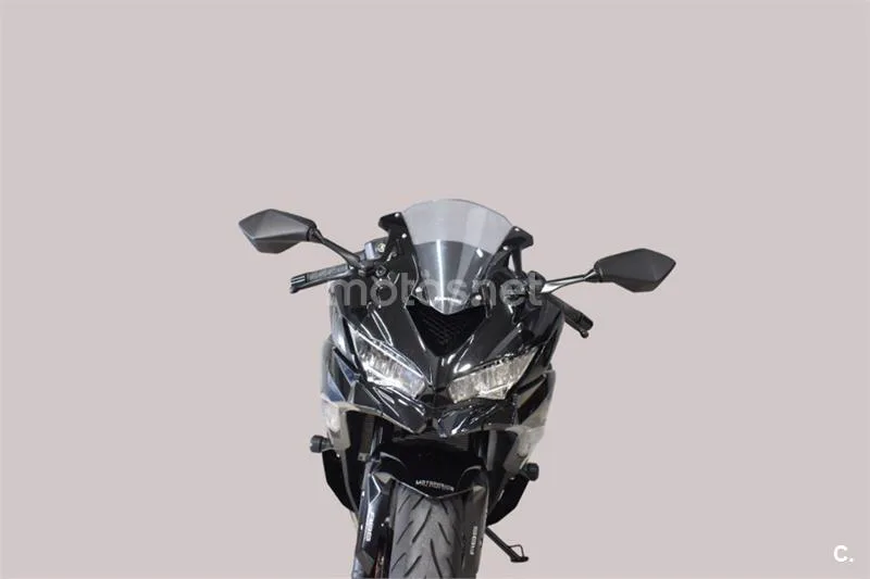 Kawasaki ZX 4R – Vista 4