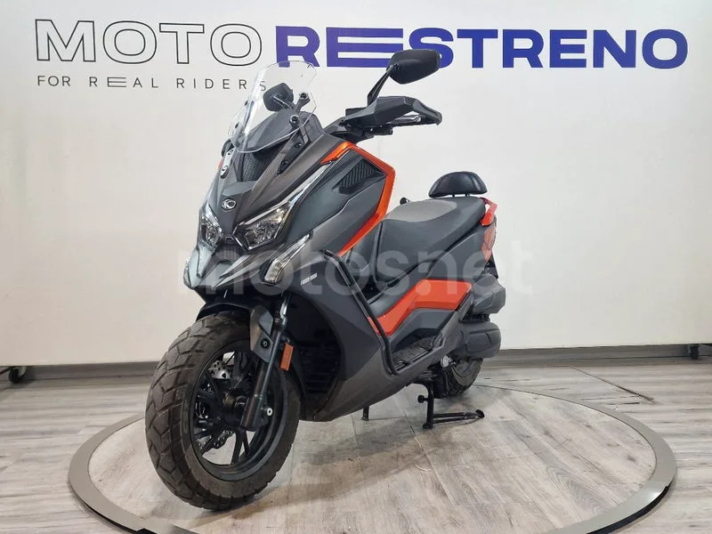 Kymco DTX 125 – Vista 5