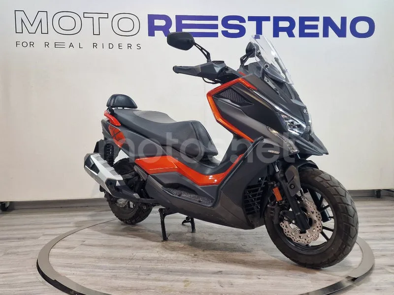 Kymco DTX 125 – Vista 6