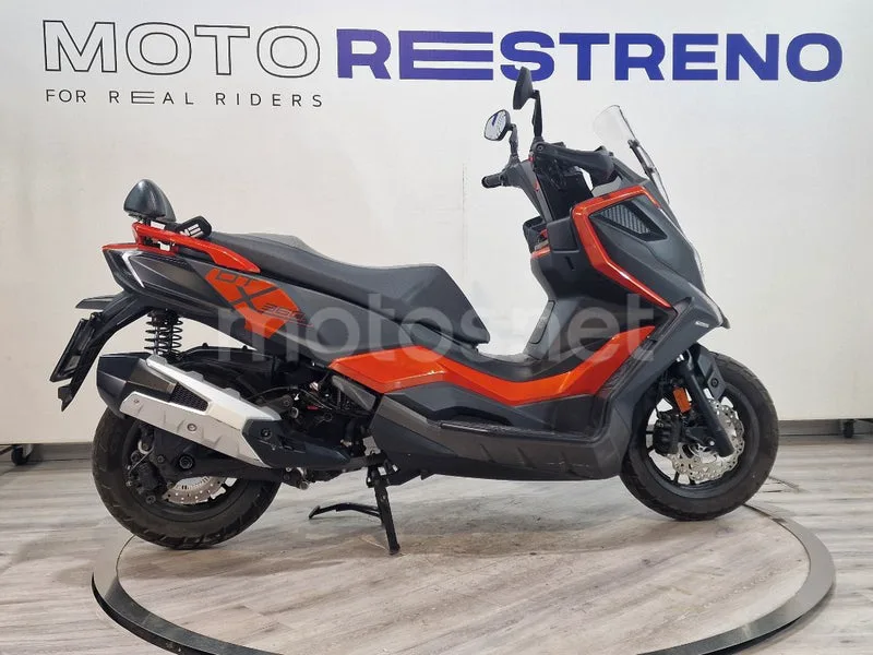 Kymco DTX 125 – Vista 7