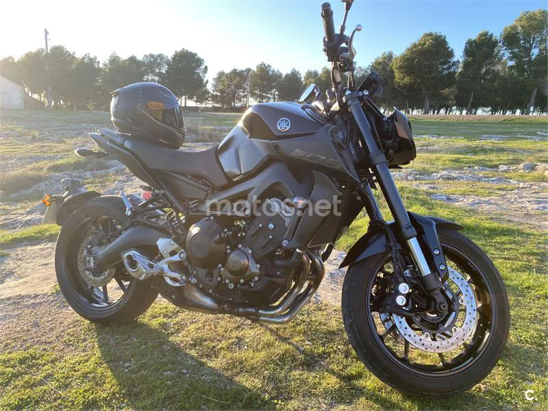 Yamaha MT-09 – Vista 5