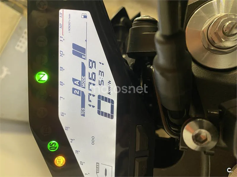 Yamaha MT-09 – Vista 6