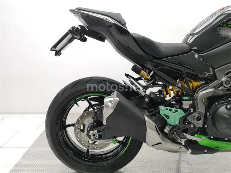 Kawasaki Z900 – Vista 5