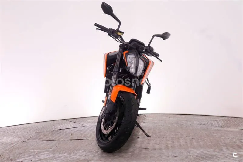 KTM 790 – Vista 3