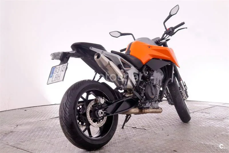 KTM 790 – Vista 5