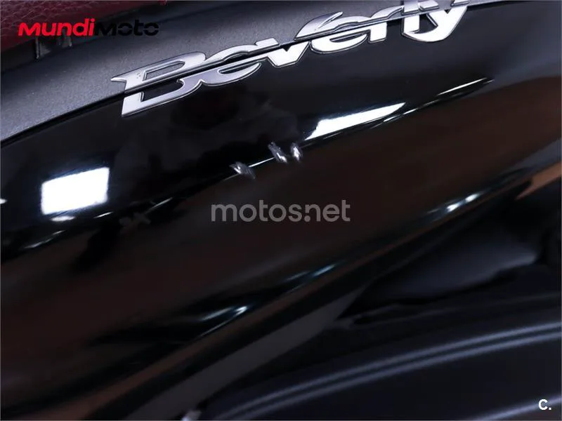 Piaggio Beverly – Vista 24