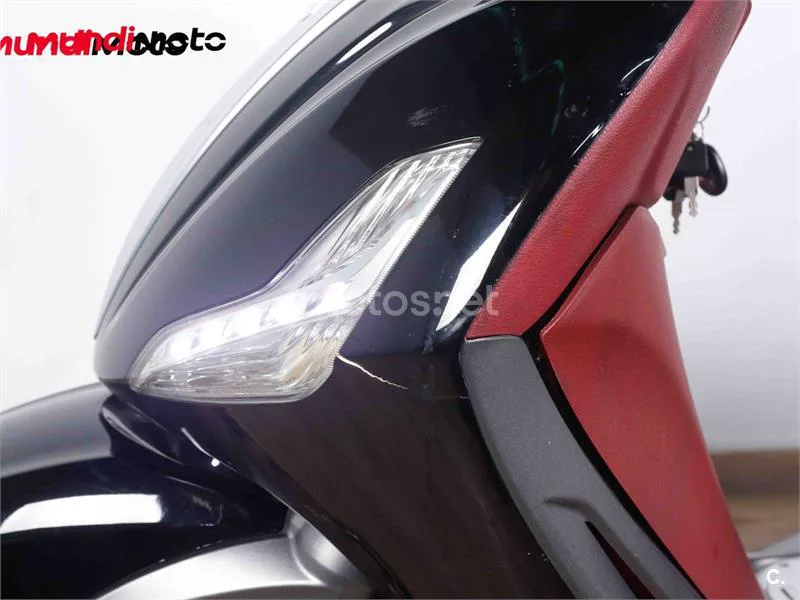 Piaggio Beverly – Vista 33