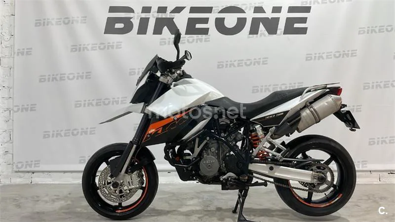 KTM 990 SM – Vista 4