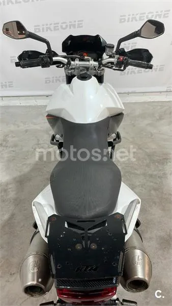 KTM 990 SM – Vista 7