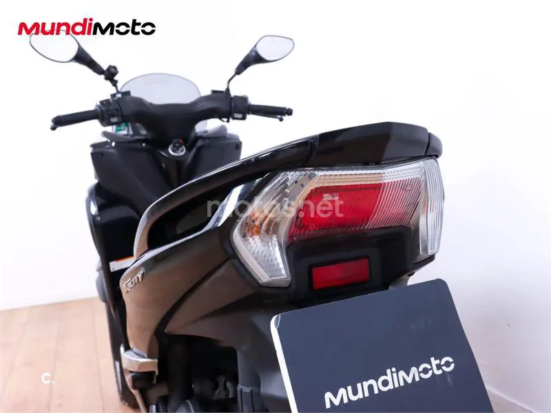 Yamaha Tricity – Vista 16