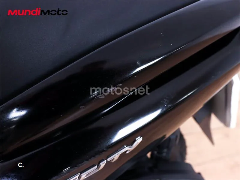 Yamaha Tricity – Vista 32