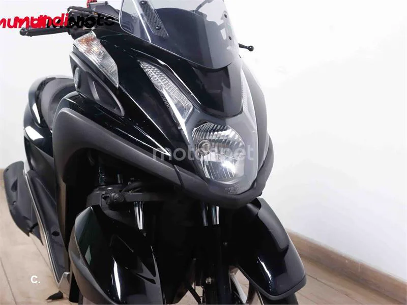 Yamaha Tricity – Vista 9