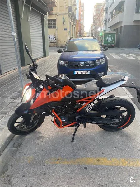 KTM 125 – Vista 4