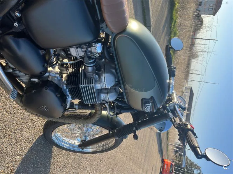 Triumph Bonneville 900 5200 € 2003 León - 2