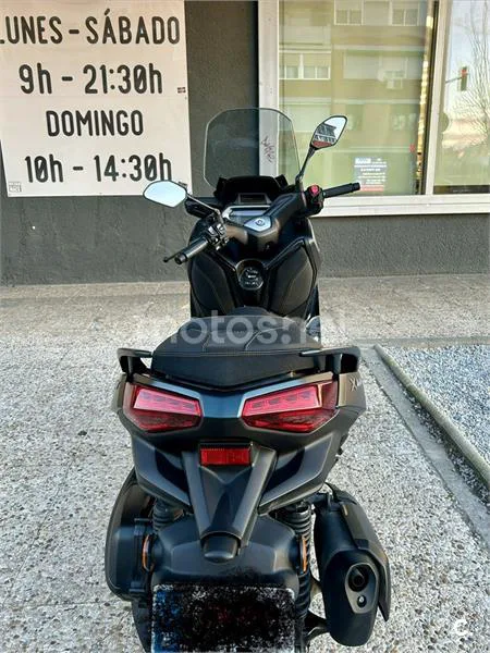 Yamaha XMAX 300 – Vista 4