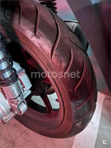 Honda SH300i – Vista 3