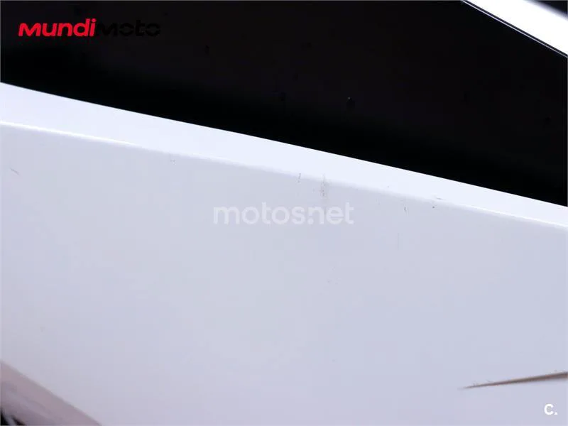 Honda VFR 800 F – Vista 23
