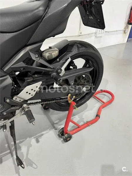 Kawasaki Z 750 – Vista 14