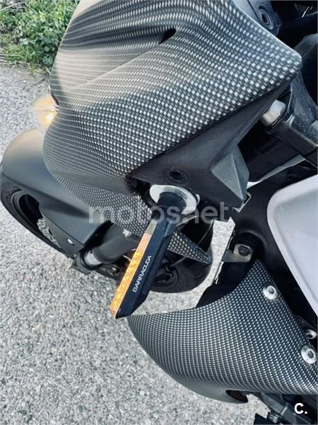 Kawasaki Z 750 – Vista 7