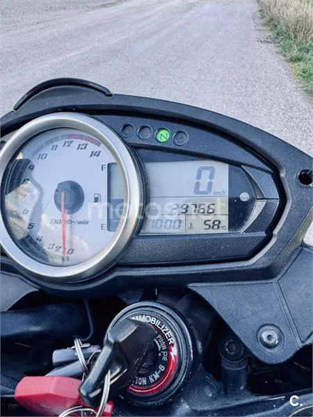 Kawasaki Z 750 – Vista 8