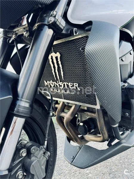 Kawasaki Z 750 – Vista 10