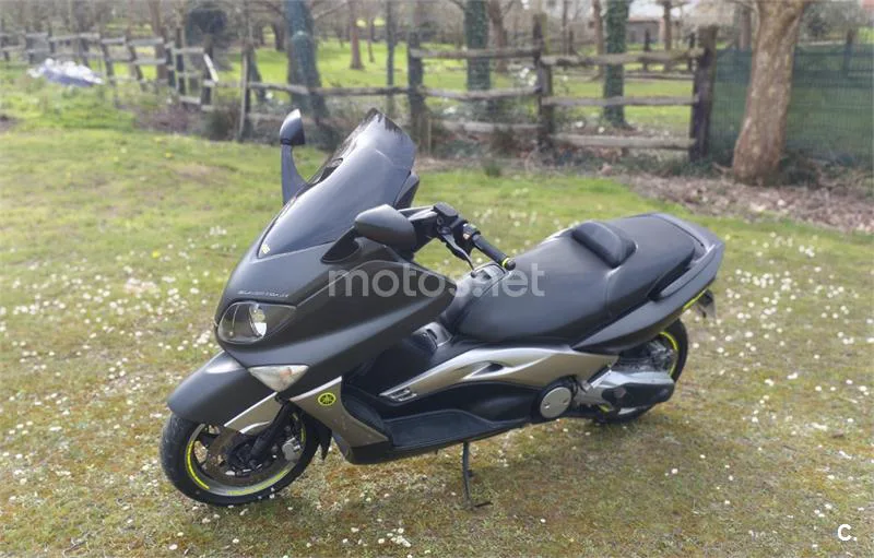 Yamaha TMAX 500 – Vista 4