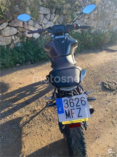 Yamaha MT-125 – Vista 3