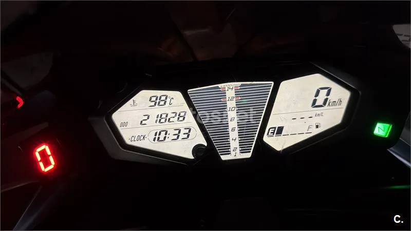 Kawasaki Z 800e SE – Vista 5