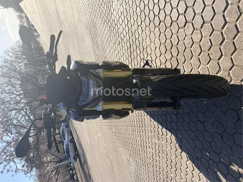 BMW G 310 R – Vista 2