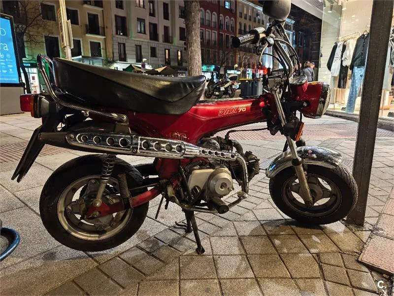Honda ST 70 DAX – Vista 3